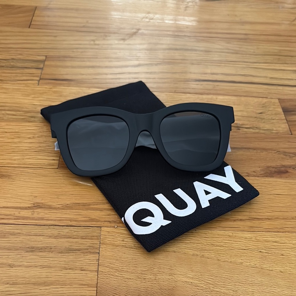 Quay Australia After Hours Matte Black/Smoke Lens-Brand New!
